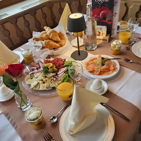 Schwarzwald Wiedenerhof فندق فيدين